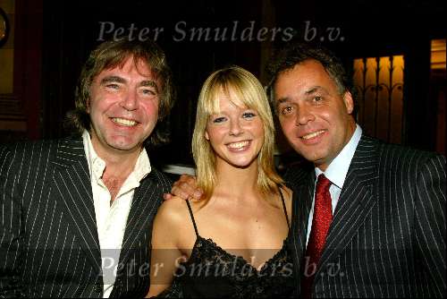 Antwerpen 23 maart 2003
Princess model of the year verkiezing in antwerpen.
gov ert de roos chantal janzen en aad ouborg