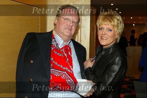 Amsterdam 8 maart 2003
Modeshow mart visser in het hilton
Guus Vertraeten met gebroken arm en simone kleinsma