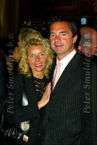 Antwerpen 23 maart 2003
Princess model of the year verkiezing in antwerpen.
hein vergeer met vrouw