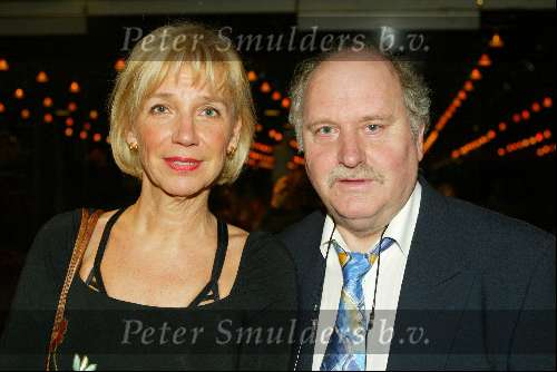 Rotterdam 1 maart 2003
Nationale songfestival in ahoy
Henk Geels met vrouw