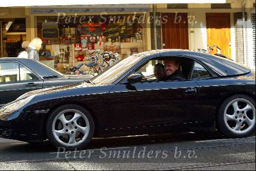 Amsterdam 14 maart 2003
Henny Huisman in porsche 911
