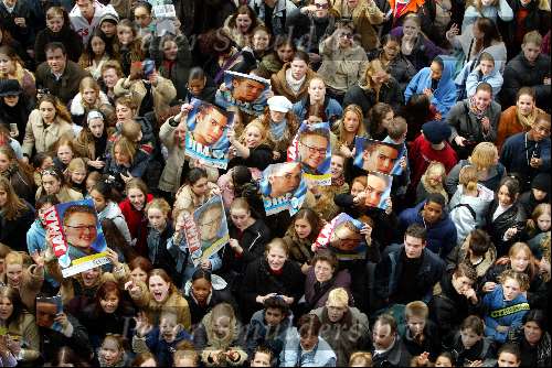 Amsterdam 3 Maart 2003
Veel Idols publiek