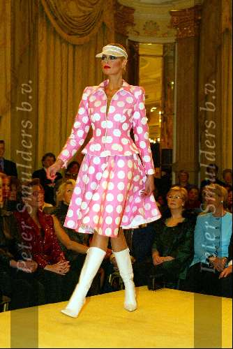 Amsterdam 10 maart 2003
Modeshow Frans Molenaar in amstel hotel.
Irene v d Laar