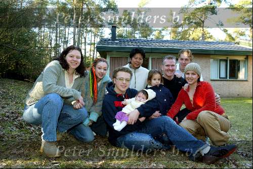 Eerbeek 14 maart 2003
Jamai idols met familie in landal park