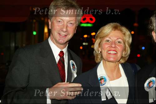Amsterdam 14 maart 2003
Afscheid thomas lepeltak in hotel park plaza
jan kamminga met vrouw