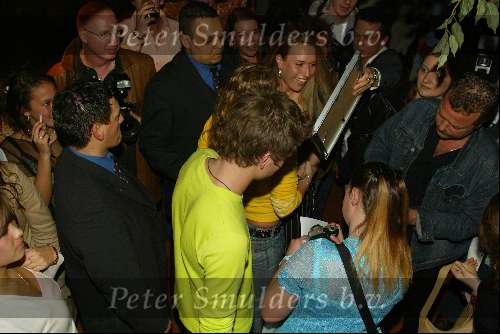 Hilversum 13 maart 2003
Presentatie cd charlotte. Aanwezig Jim idols
