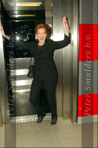 Rotterdam 1 maart 2003
Nationale songfestival in ahoy
loes luca