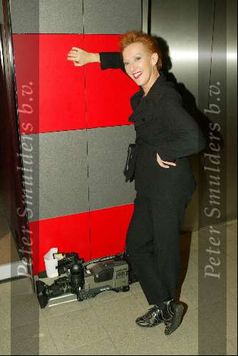 Rotterdam 1 maart 2003
Nationale songfestival in ahoy
loes luca