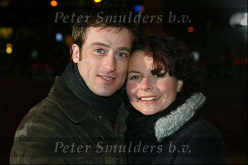 Utrecht 5 maart 2003
Premiere Mayumana  in het Beatrixtheater.
Maaike Widdershoven met vriend