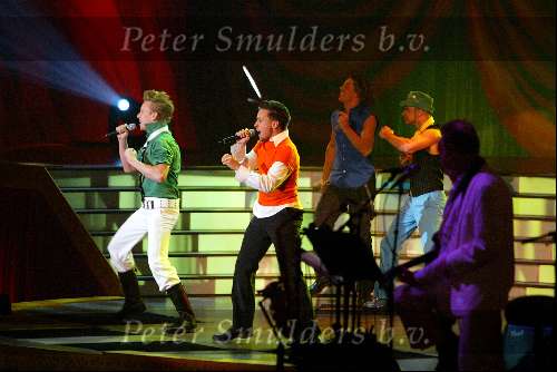 Rotterdam 1 maart 2003
Nationale songfestival in ahoy
Mango Nuts