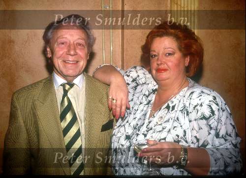 Amsterdam 03 mei 1992
heropening rest. Lonny Lonny
Hier op de foto Manke Nelis met Liz Pieterse