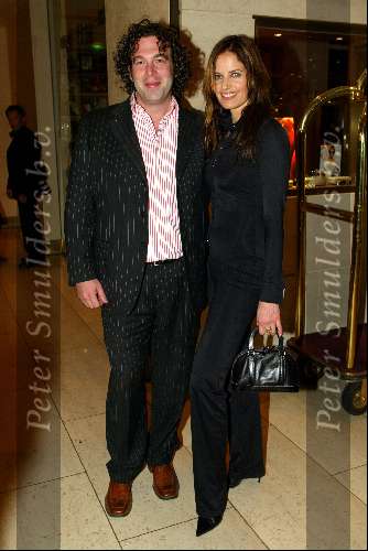 Amsterdam 8 maart 2003
Modeshow mart visser in het hilton
Mariska Hulscher met vriend Philip