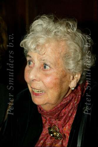 Amsterdam 10 maart 2003
Premiere liever verliefd in tushinski
Mary Dresselhuys
