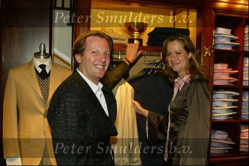 Amsterdam 16 april 2003
Opening Ralph Lauren store op pc hooftstraat .
pauline huizinga en Michiel mol
