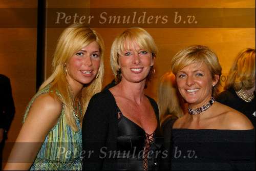 Amsterdam 8 maart 2003
Modeshow mart visser in het hilton
Estelle Gullit  Monique des bouvrie en Caroline Tensen