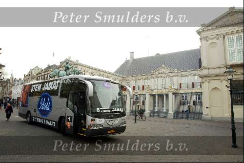 Den Haag 3 maart 2003
Idols bus bij paleis Noordeinde