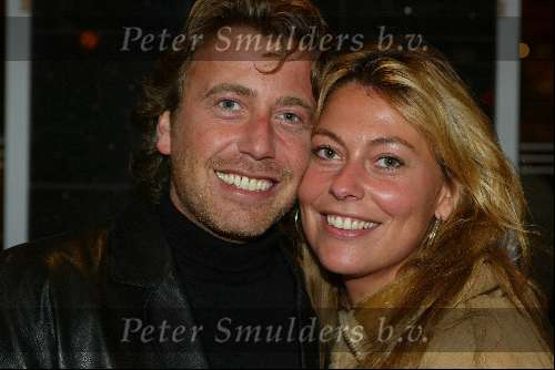 Utrecht 5 maart 2003
Premiere Mayumana  in het Beatrixtheater.
Patricia Salvoudalis