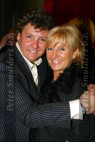 Amsterdam 6 maart 2003
uitreiking van de edison prijzen in de heineken musichall
Rene Froger met anita meijer