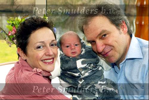 Naarden 5 maart 2003
Rob Fruithof met zijn zoontje Leon en vrouw