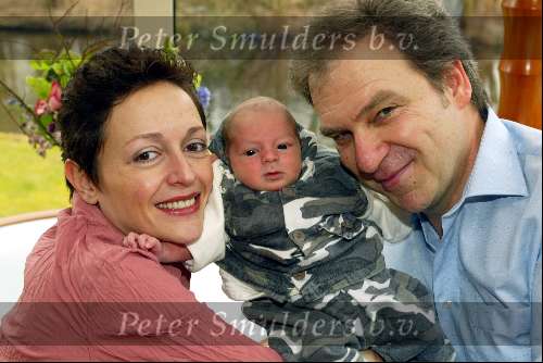 Naarden 5 maart 2003
Rob Fruithof met zijn zoontje Leon en vrouw