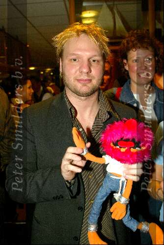 Rotterdam 1 maart 2003
Nationale songfestival in ahoy
Rob Stenders