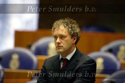 Den Haag 12 maart 2003
Debat in de 2e kamer 
thom de graaf