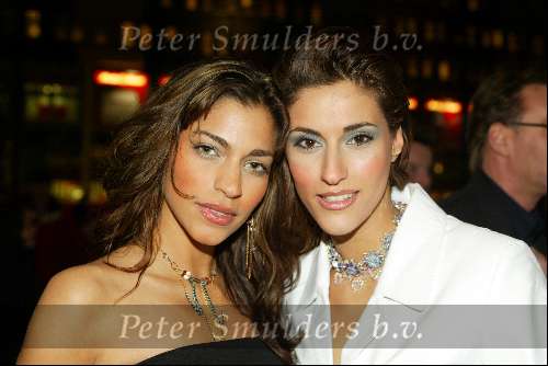 Amsterdam 6 maart 2003
uitreiking van de edison prijzen in de heineken musichall
Touriya en Kris (MTV)
