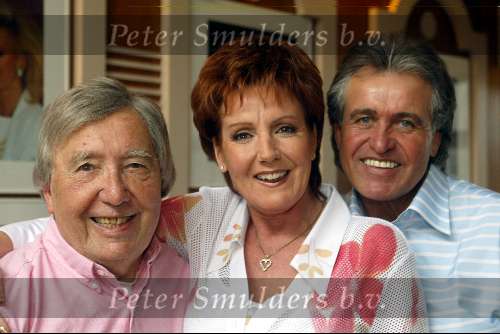 Weert, 29 Maart 2004
Marianne Weber met Johnny Hoes en Adriaan Hoes