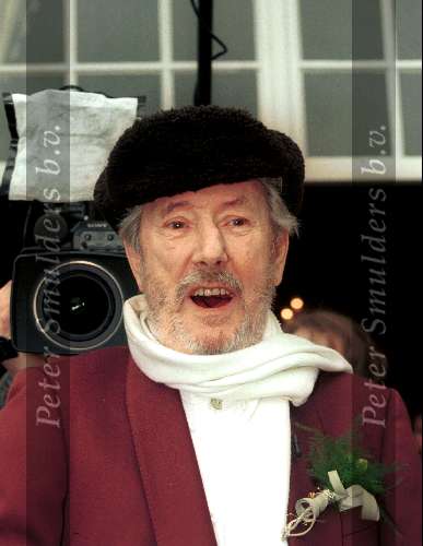 Albert Mol
tijdens hun trouwen op 16 maart 1998
Overleden 9 maart 2004
