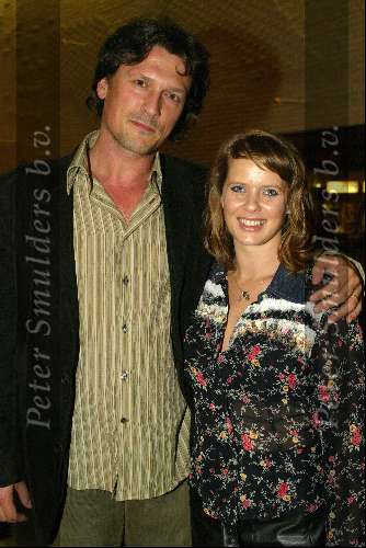 Tilburg 13 oktober 2003
Premiere kunt u mij de weg naar hamelen vertellen...
bas westerweel en babette v Veen