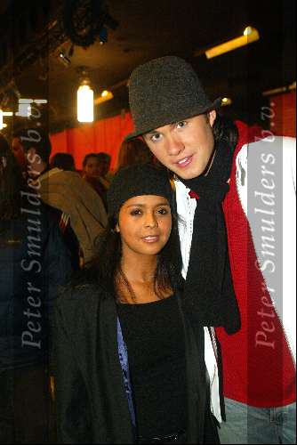 Hilversum 6 maart 2004
Idols in studio 22. Boris Idols met vriendin
De 10 finalisten
