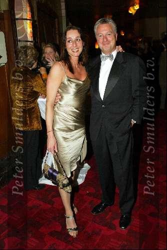 Amsterdam 16 maart 2004
Premiere in Tushinski Amsterdam.
Bram Moszkowicz met zijn vrouw