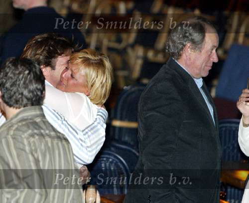 Amsterdam 30 maart 2004
Surpriseparty Caroline tensen en vriend Peter Gallas