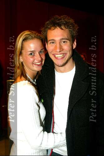 Hilversum 6 maart 2004
Idols in studio 22. Eric Idols met vriendin
De 10 finalisten