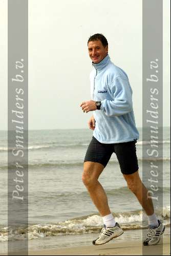 Barcelona, 16 april 2004
Ernie Brandts in zijn nieuwe land waar hij een nieuw bedrijf gaat starten