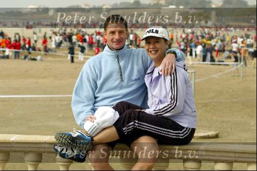 Vilanova 17 Maart 2004
Ernie Brandts met Amy Hoyer op het strand

peter smulders bv