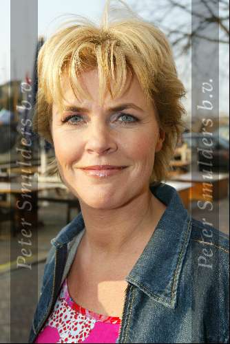Muiden 29 maart 2003
Presentatie dvd Gerard Joling bij Cafe ome Ko in Muiden.
Irene Moors