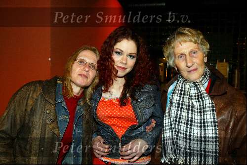 Hilversum 13 maart 2004
Finale Idols in studio 22 in Hilversum.
Irma Idols met moeder en oma