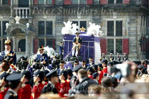 Delft 30 maart 2004
Begrafenis prinses Juliana in Grote kerk 
koets met kist