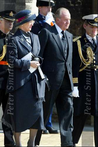 Delft 30 maart 2004
Begrafenis prinses Juliana in Grote kerk 
Koningin Margrethe en koning Juan Carlos