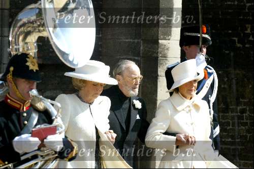 Delft 30 maart 2004
Begrafenis prinses Juliana in Grote kerk 
Koningin Beatrix Prins Bernhard en Prinses Irene