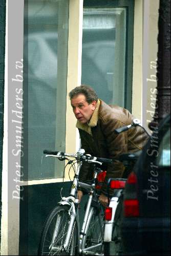 Amsterdam 10maart 2004
Maarten Spanjer met de fiets in amsterdam