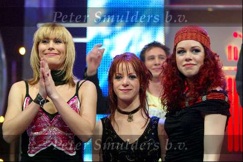 Hilversum 13 maart 2004
Finale Idols in studio 22 in Hilversum.
Maud Idols, Marlies Idols en Irma Idols
