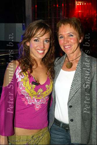 Hilversum 6 maart 2004
Idols in studio 22. Meike Idols met haar moeder
Eerste finale ronde 2004
