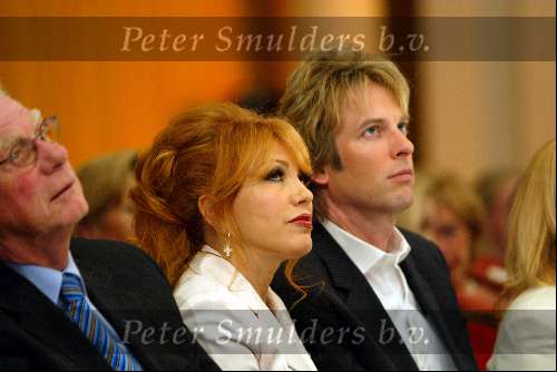 Amsterdam 14 maart 2004
Modeshow Paul Schulten in het Okura hotel.
Adam Curry en Patricia Paay