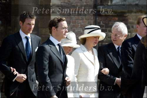 Delft 30 maart 2004
Begrafenis prinses Juliana in Grote kerk 
Prins  Carlos en Prins Carolina Prins Jaime en Prinses Margaritha