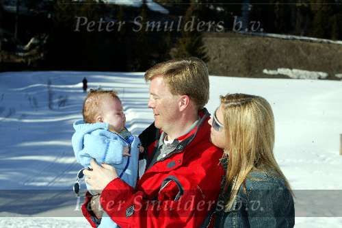 Lech 17 maart 2004
Prinses Maxima, Prins Willem Alexander en  Prinses Amalia   in Lech.