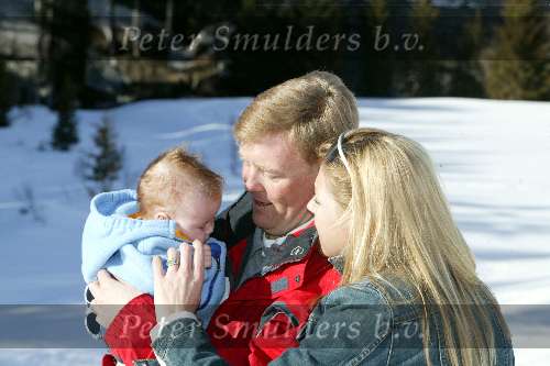 Lech 17 maart 2004
Prinses Maxima, Prins Willem Alexander en  Prinses Amalia   in Lech.