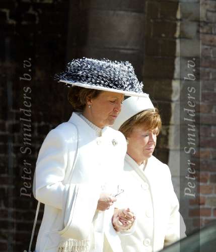 Delft 30 maart 2004
Begrafenis prinses Juliana in Grote kerk 
Prinses Margriet en Prinses Christina