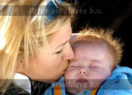 Lech 17 maart 2004
Prinses Maxima Prins Willem Alexander Amalia in Lech. Maxima kust Prinses Amalia